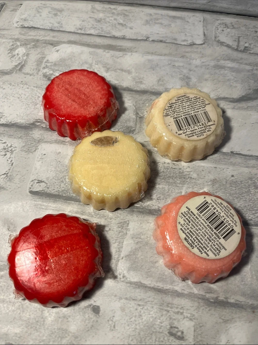 Yankee Candle Assorted Wax Potpourri Tarts - peach, apple, Christmas Eve wishes